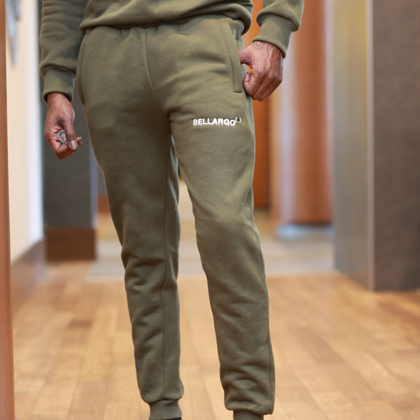 "Signature" Fleece Joggers